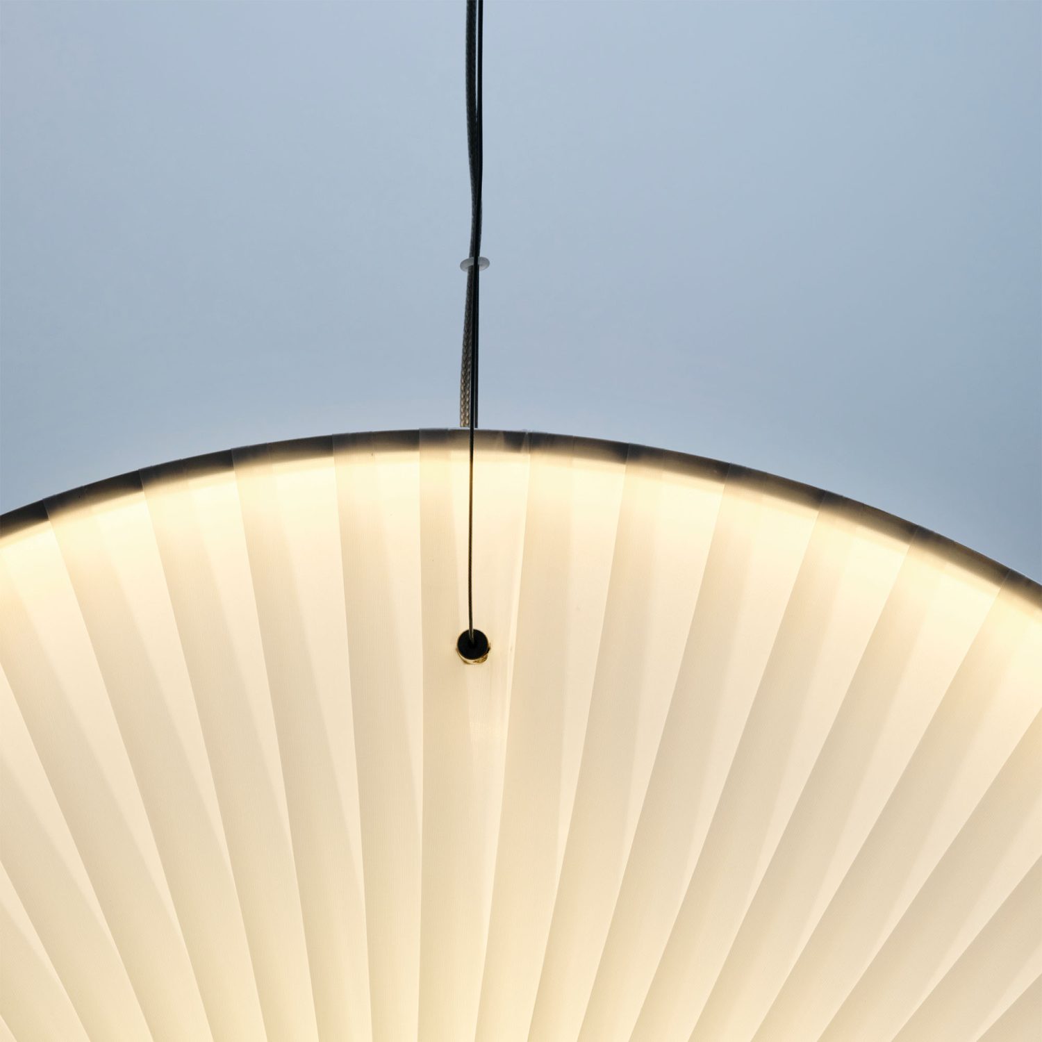 Pendant lamp Iris Pendant Vertical 60